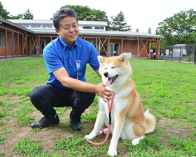 仕事のゲンバ 県動物愛護センター 秋田市 かけがえない命つなぐ 秋田魁新報電子版