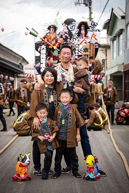 角館のお祭り 子に伝える 代々参加の安藤家１４代目 秋田魁新報電子版