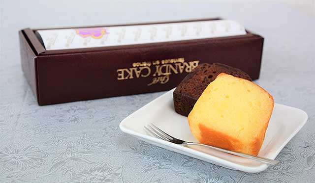 おいしい出合い 菓詩工房さとう ブランデーケーキ 豊かな香り じゅわっ 秋田魁新報電子版