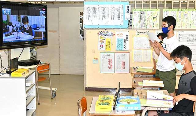 学校現場のｉｃｔ 北秋田市の３小学校 画面越し意見交わす 秋田魁新報電子版